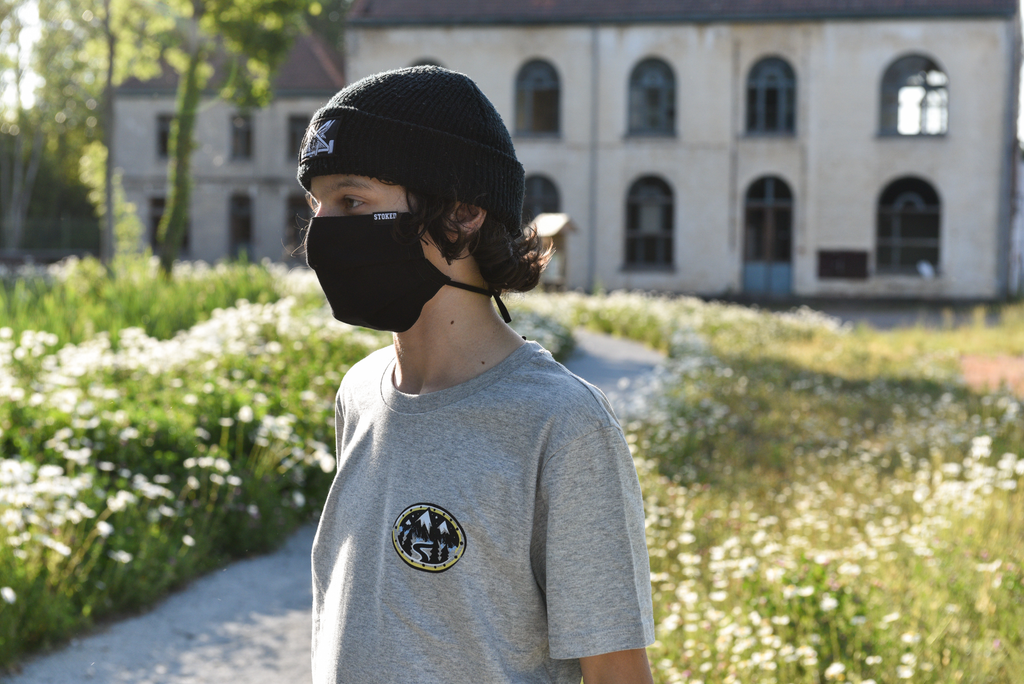 Gesichtsmasken und Buffs