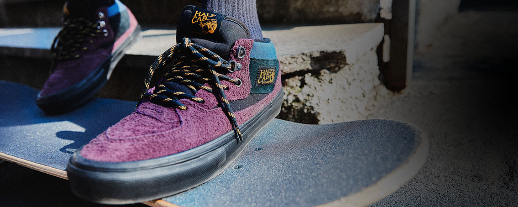 Skateschuhe und Sneakers